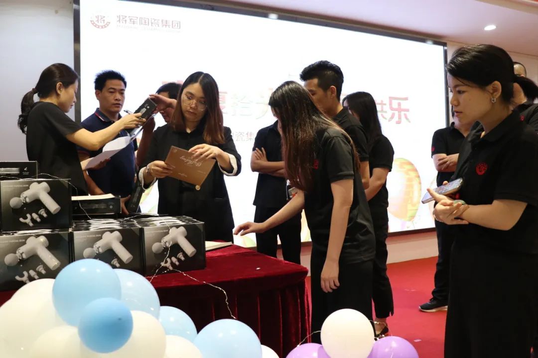 春夏拾光，喜辰共樂 | 將軍陶瓷集團第二季度員工生日會圓滿舉辦！(圖3)