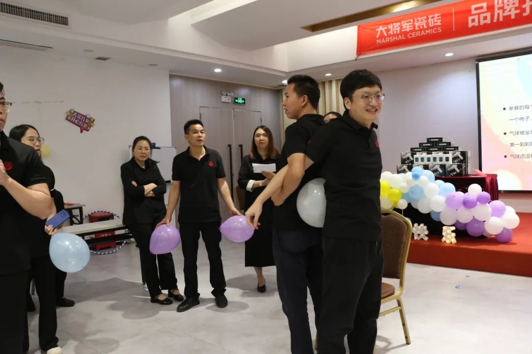 春夏拾光，喜辰共樂 | 將軍陶瓷集團第二季度員工生日會圓滿舉辦！(圖9)