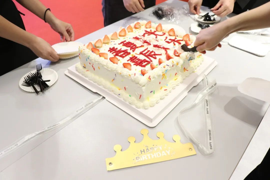 春夏拾光，喜辰共樂 | 將軍陶瓷集團第二季度員工生日會圓滿舉辦！(圖11)